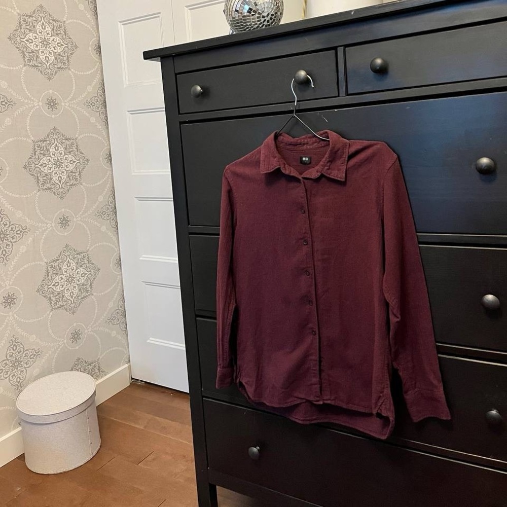 Uniqlo Women’s shirt